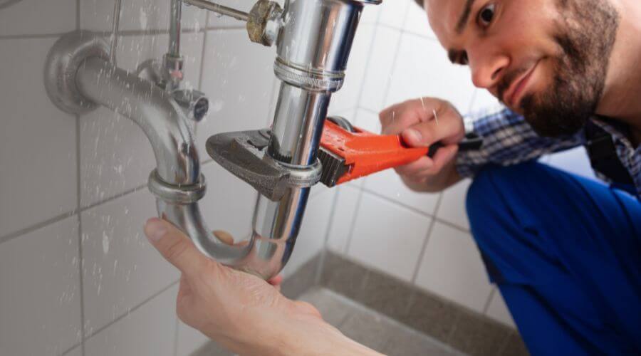 Professional Leak Detection in Waves, NC